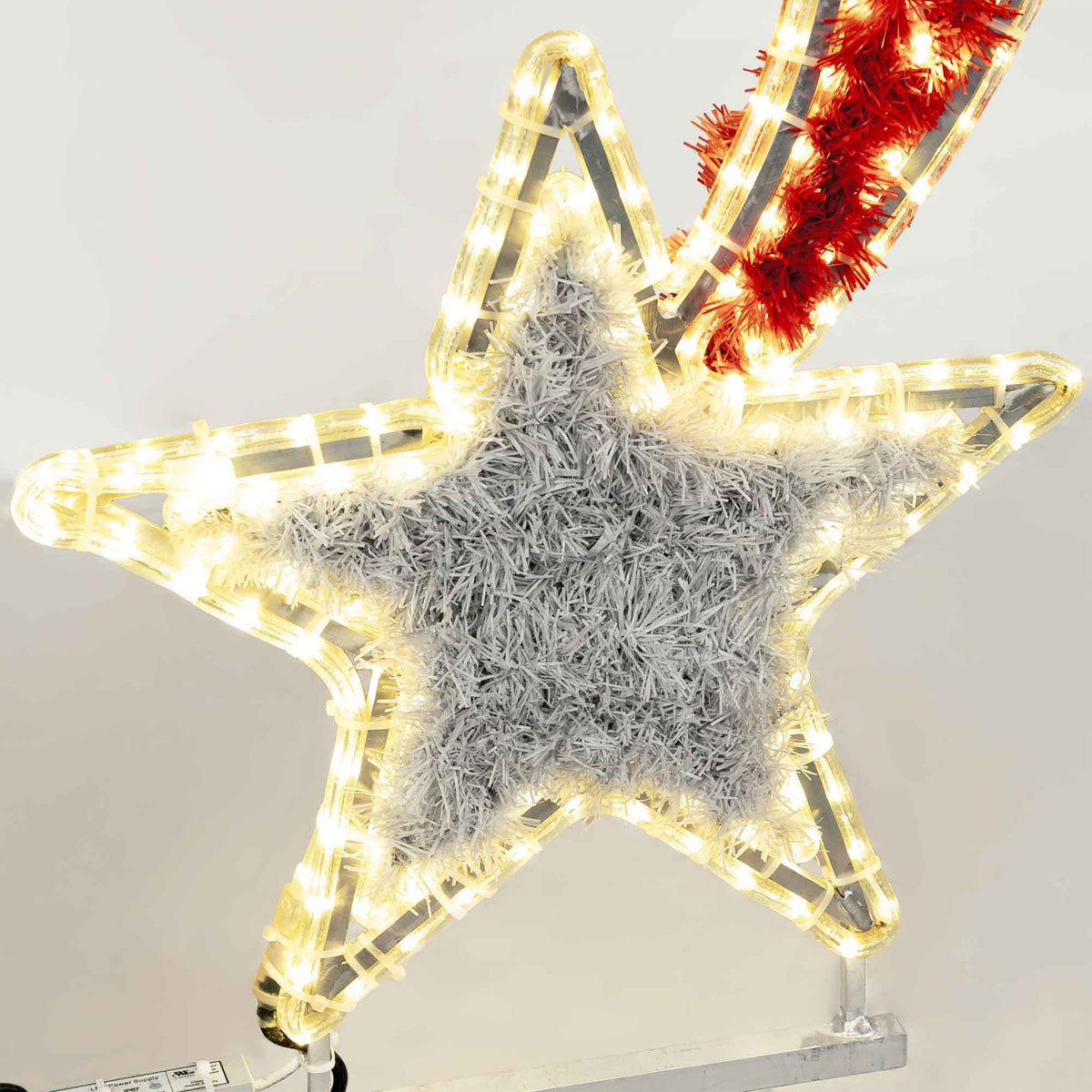 Falling Ribbon Stars LED Pole Mounts