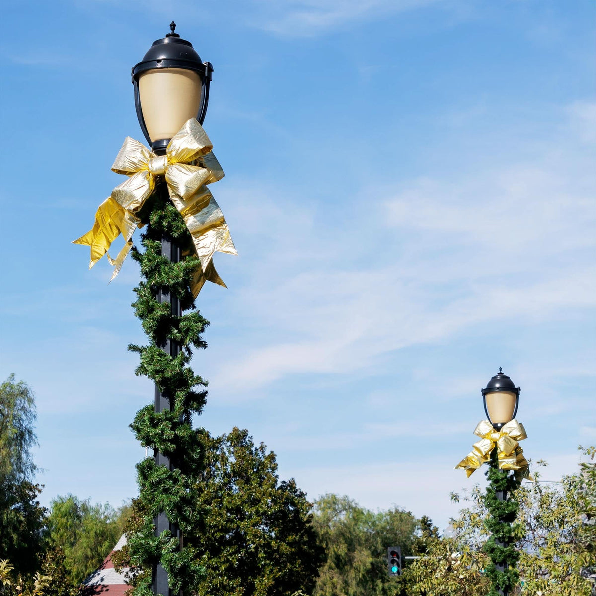 Bow Accent Kits for Light Poles