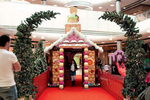 Gingerbread Santa House